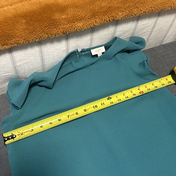 Loft Cocktail or Business Dress - Picture 3 of 4